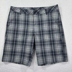 Fila Sport Golf Shorts Mens 38 Black Gray Plaid‎ Performance Flat Front Stretch
